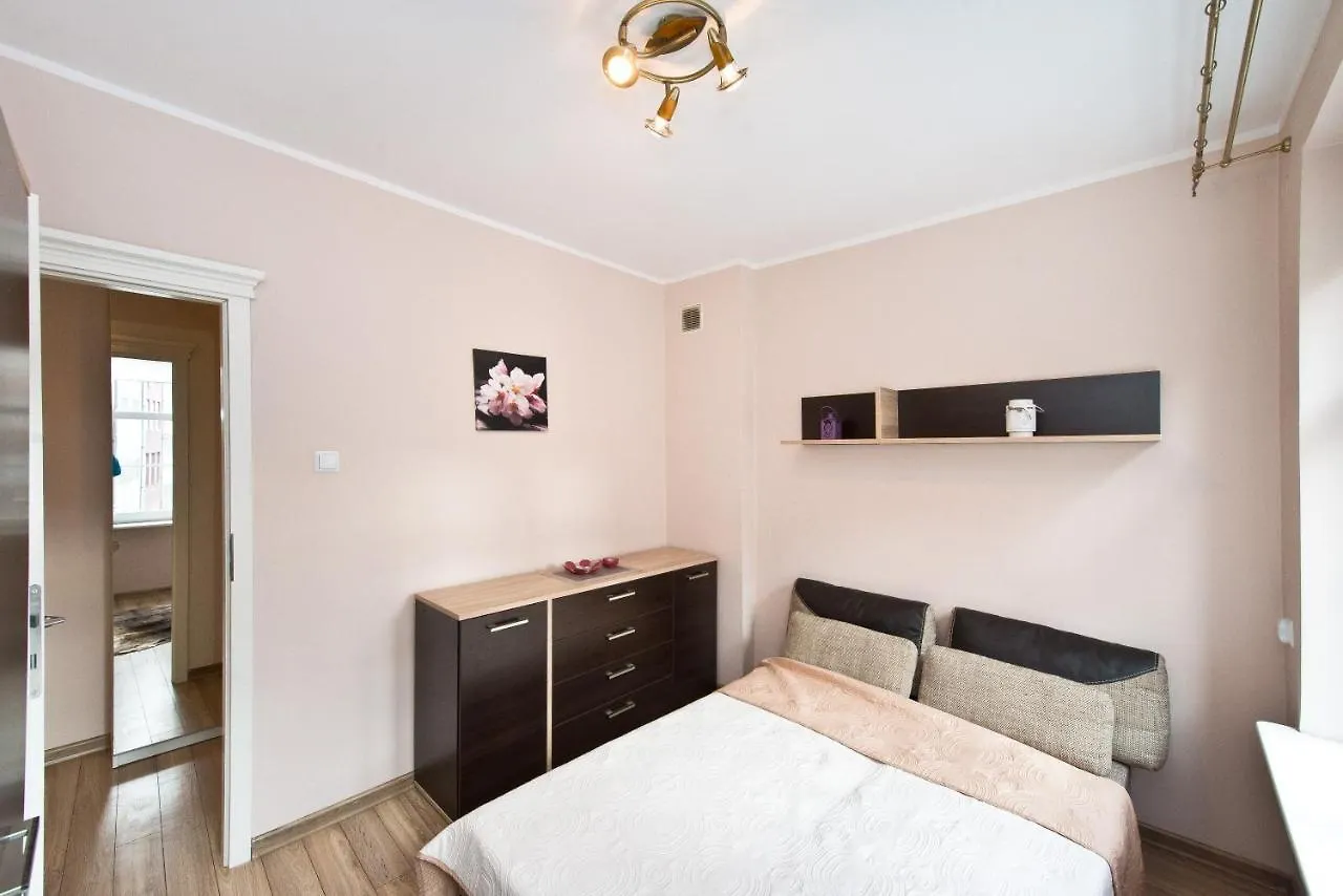 Gdanskie Apartamenty - Apartament Na Szerokiej I Garbary 0*, Gdansk Poland